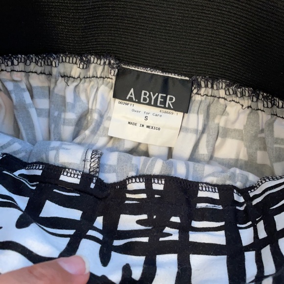 Black & White A. Byer A-line Miniskirt - Picture 4 of 7